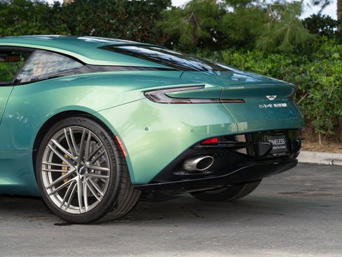 Used 2024 Aston Martin DB12 Coupe image 10
