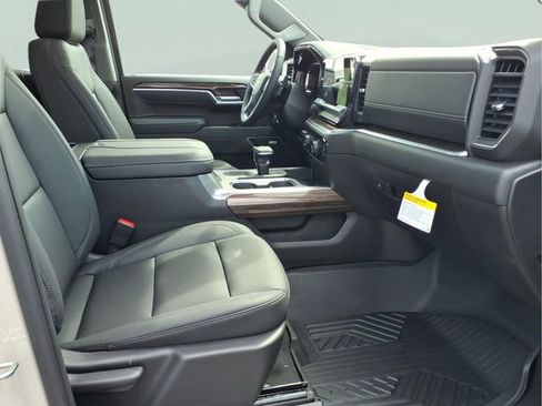 New 2026 Chevrolet Silverado 1500 RST w/ RST All Star Premium Package image 19