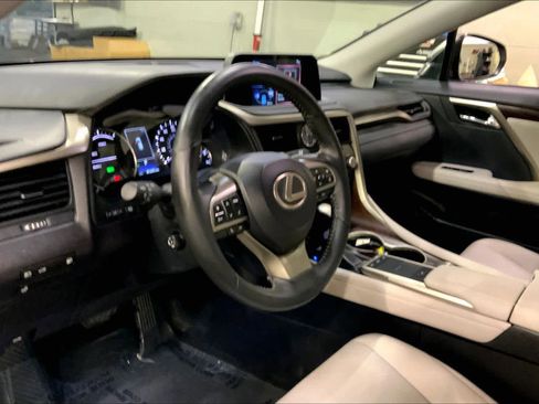 Used 2020 Lexus RX 450h AWD w/ Premium Package image 18