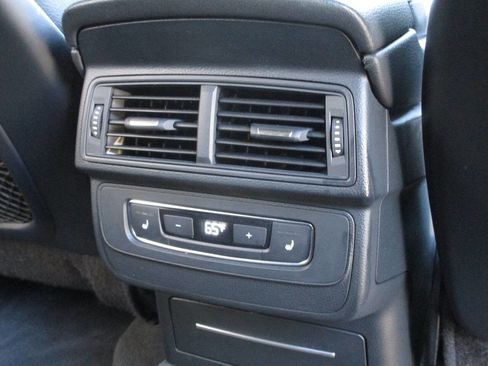 Used 2017 Audi Q7 3.0T Premium Plus w/ Premium Plus Package image 22