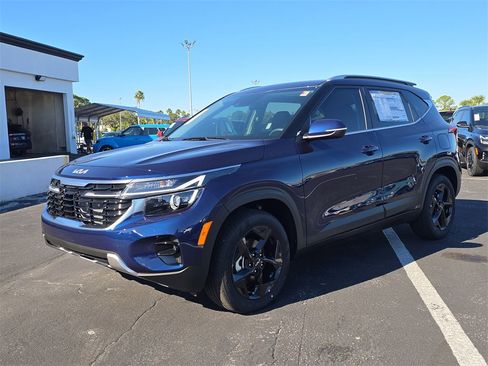 New 2026 Kia Seltos EX w/ EX Sunroof Package image 4