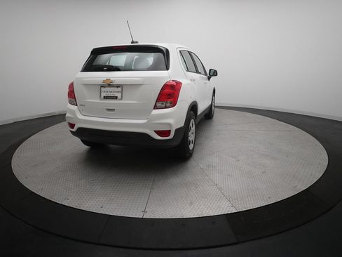 Used 2017 Chevrolet Trax LS FWD image 13