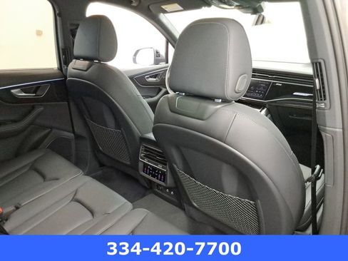 Used 2025 Audi Q7 3.0T Premium Plus w/ Premium Plus Package image 21