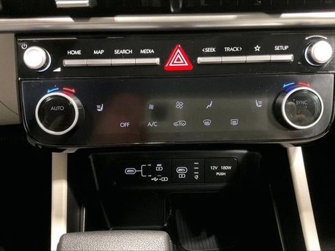 Used 2025 Hyundai Tucson SEL image 32