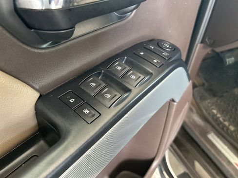 Used 2018 Chevrolet Silverado 1500 LT w/ All Star Edition image 31