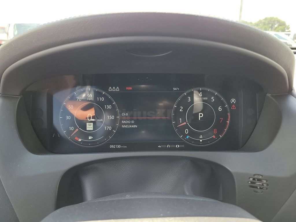 Used 2019 Jaguar F-PACE Portfolio AWD/4WD image 11