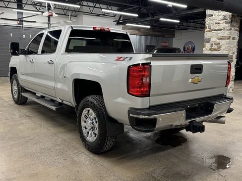 Used 2016 Chevrolet Silverado 3500 LTZ w/ Duramax Plus Package image 10