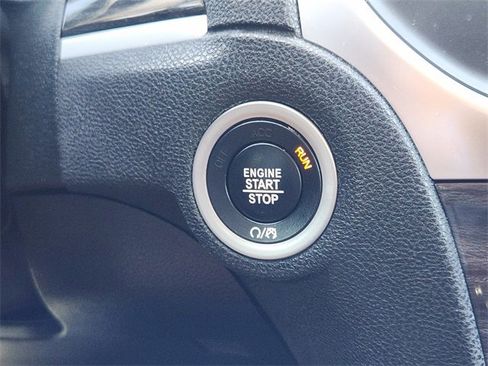 Used 2021 Chrysler 300 Touring w/ Sport Appearance Package image 21