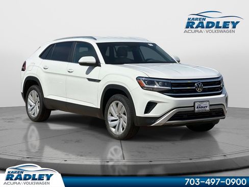 Certified 2023 Volkswagen Atlas Cross Sport SE AWD/4WD image 1