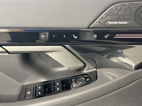 New 2026 BMW 530i w/ Premium Package RWD image 18