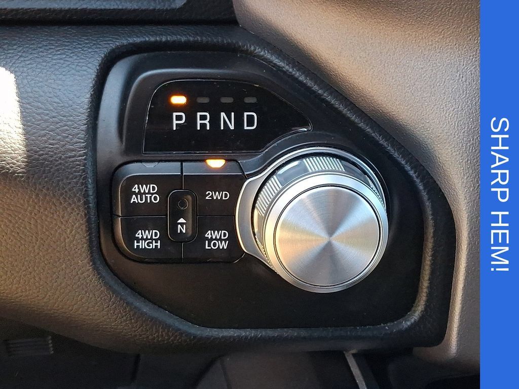 Used 2022 RAM 1500 Laramie AWD/4WD image 14