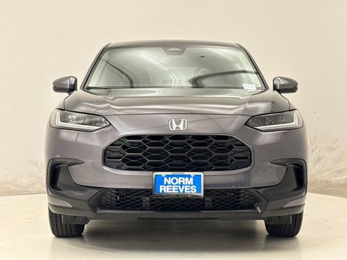 Certified 2025 Honda HR-V LX image 3