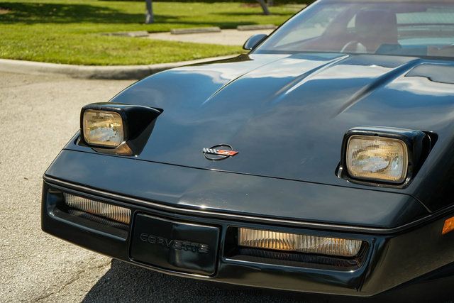 Used 1990 Chevrolet Corvette ZR-1 RWD image 70
