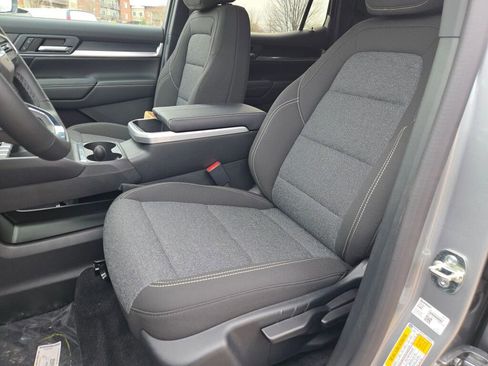New 2026 GMC Terrain Elevation w/ Black Edition AWD/4WD image 22