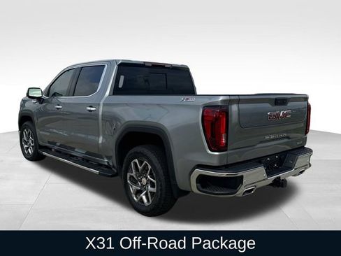 Used 2025 GMC Sierra 1500 SLT image 7