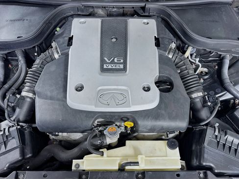 Used 2014 INFINITI Q60 Convertible w/ Premium Package image 34