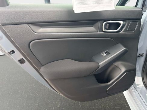 Used 2024 Honda Civic Sport image 10