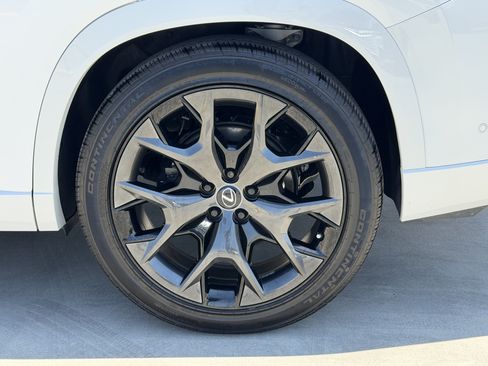 Certified 2024 Lexus TX 500h AWD w/ Technology Package image 16