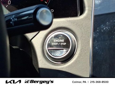 Used 2025 Mercedes-Benz E 350 4MATIC Sedan image 26