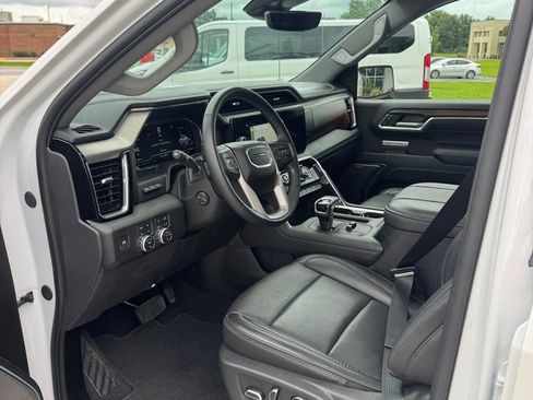 Used 2024 GMC Sierra 1500 Denali w/ Denali Reserve Package AWD/4WD image 12