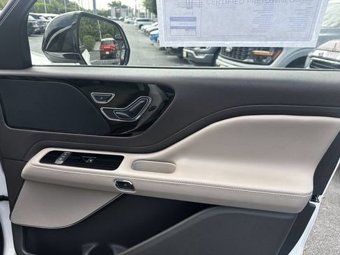 Certified 2023 Lincoln Aviator AWD w/ Premium Package image 36