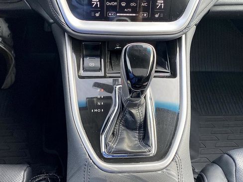 Used 2020 Subaru Outback Limited w/ Popular Package #2 image 18