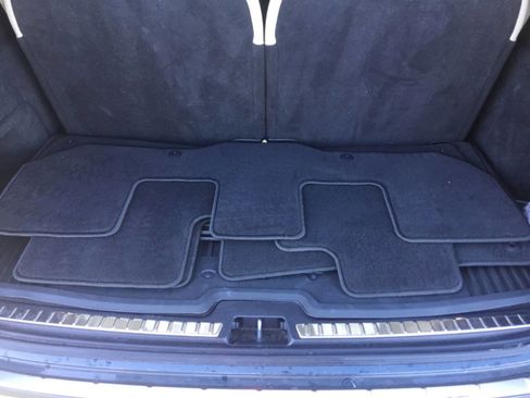 Used 2022 Volvo XC90 T8 Inscription Expression w/ Advanced Package image 12