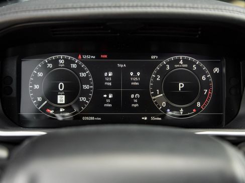 Used 2022 Land Rover Range Rover Westminster Edition image 26