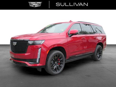 Certified 2023 Cadillac Escalade Sport Platinum w/ LPO, ONYX Package AWD/4WD image 4