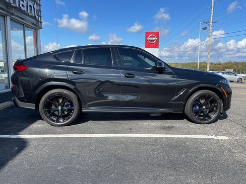 Used 2024 BMW X6 xDrive40i w/ Executive Package image 24