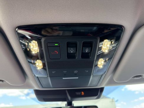 New 2026 Mitsubishi Outlander SE FWD image 44
