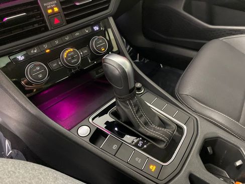 Used 2021 Volkswagen Jetta SEL image 22