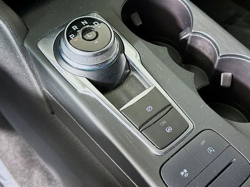 Certified 2022 Ford Escape S image 17