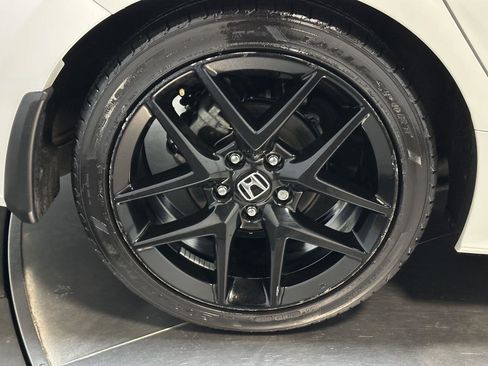 Certified 2024 Honda Civic Sport image 16