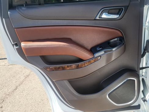 Used 2019 Chevrolet Tahoe Premier AWD/4WD image 27