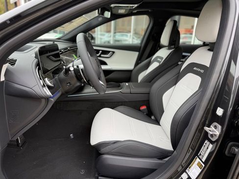 New 2026 Mercedes-Benz E 53 AMG e 4MATIC Sedan image 19