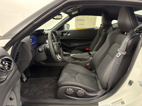 New 2026 Nissan Z Performance w/ Floor Mat Package image 11