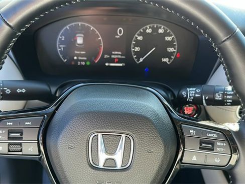 Used 2026 Honda HR-V EX-L image 11