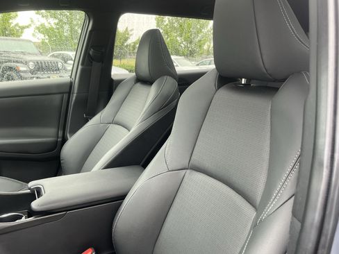 Used 2023 Subaru Solterra AWD image 28