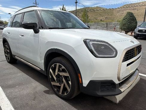 Used 2025 MINI Cooper Countryman S AWD/4WD image 1