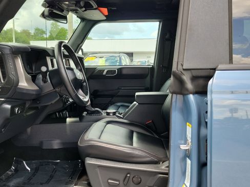 Used 2025 Ford Bronco Outer Banks AWD/4WD image 19