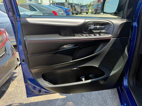 Used 2019 Dodge Grand Caravan GT FWD image 10