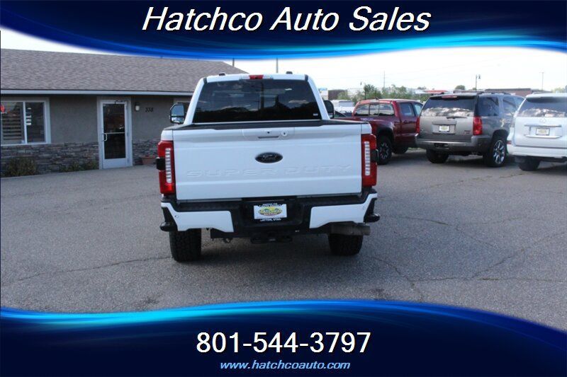 Used 2025 Ford F250 XLT w/ Black Appearance Package AWD/4WD image 4