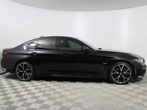 Used 2023 BMW 530e w/ M Sport Package image 38