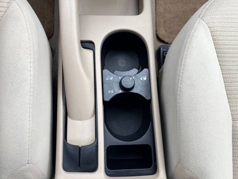 Used 2012 Nissan Sentra 2.0 S FWD image 14