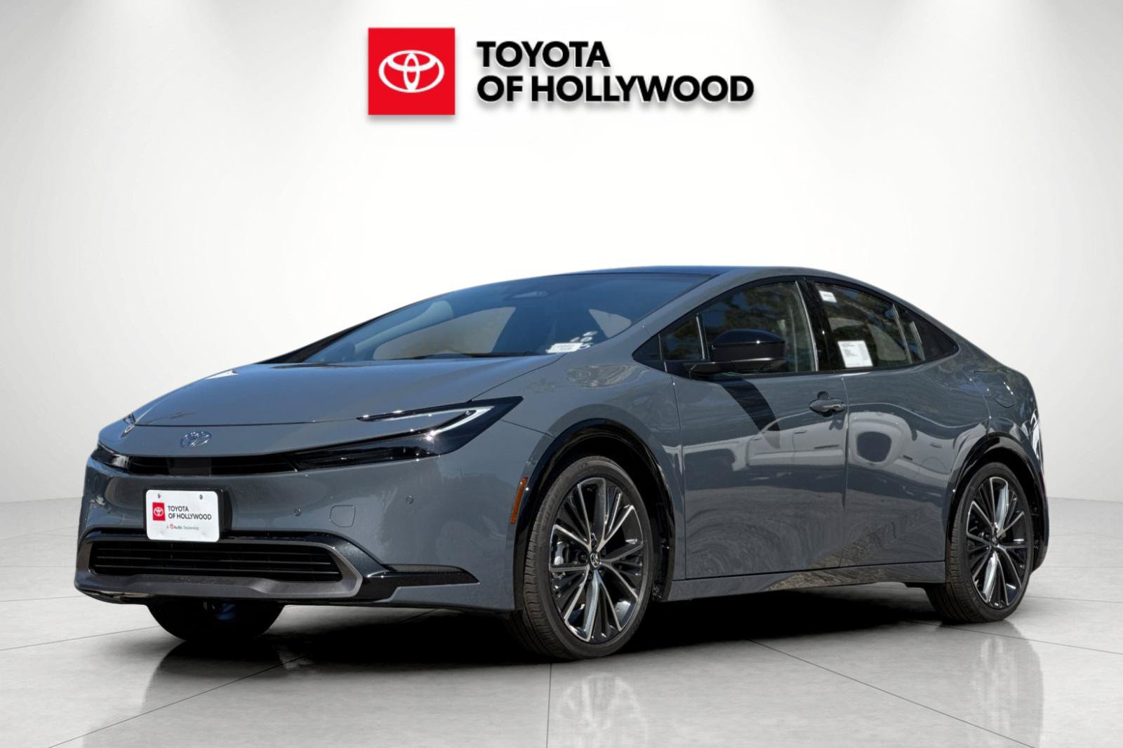 New 2027 Toyota Prius Limited w/ Limited Premium Package FWD image 7