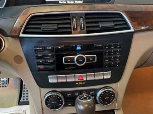 Used 2012 Mercedes-Benz C 300 C 300 Luxury 4MATIC image 13