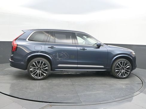 New 2026 Volvo XC90 B6 Plus w/ Protection Package Premier AWD/4WD image 8