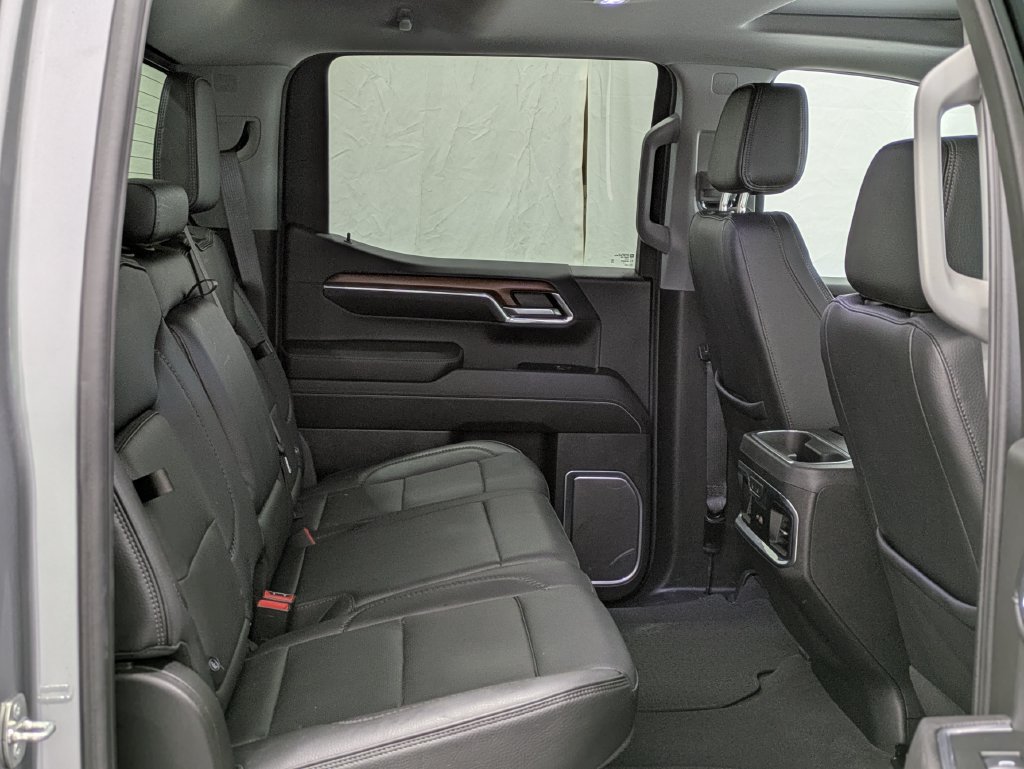 Used 2023 GMC Sierra 1500 Denali AWD/4WD image 25