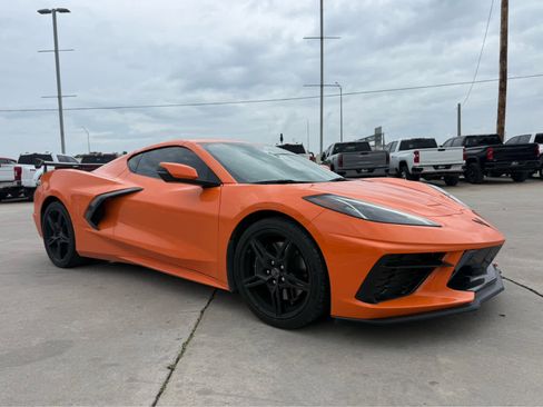 Used 2024 Chevrolet Corvette Stingray Coupe w/ Z51 Performance Package RWD image 5